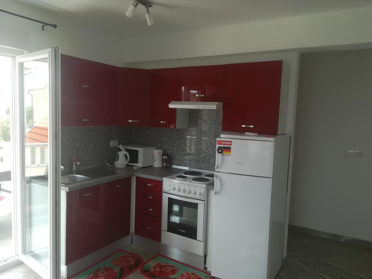 Apartmani Ivka Brodarica  Esterno foto